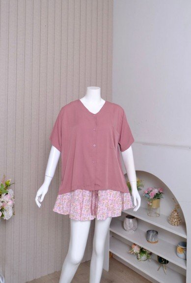 Zoraya Fenina Set Jumbo Setelan Wanita  Piyama Celana Pendek OneSet Tangan Pendek Pajamas Terbaru Hotpants Kekinian Baju Kancing